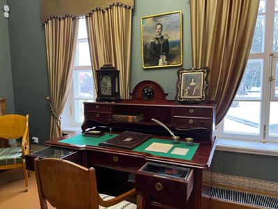 Из Петербурга в Тихвин с посещением музея Римского-Корсакова