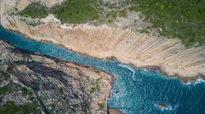 Экскурсия на катере по геопарку «Четыре морские арки»