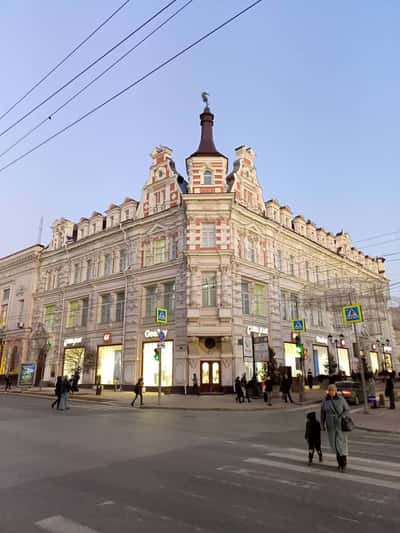 Основные достопримечательности Южной столицы на автомобиле за три часа