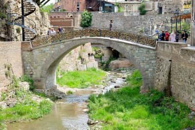 Волшебная неописуемая Грузия от Тбилиси до Батуми, через горы и пещеры