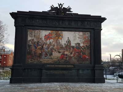 Экскурсия в Кронштадт с посещением подводной лодки «Ленинский комсомол»