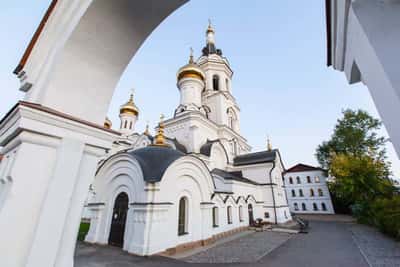 Интересная прогулка по Иркутску на автомобиле