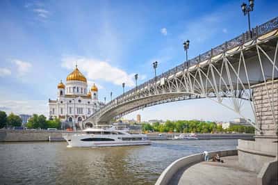 Прогулка на теплоходе по Москве-реке от причала «Китай-город»