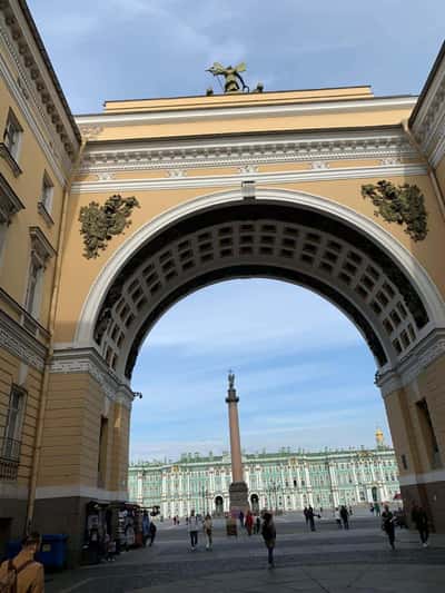 Прогулка по парадному Петербургу