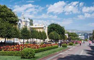 Встреча из аэропорта и душевная прогулка по Кисловодску