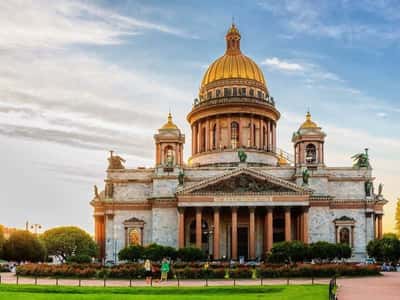 Здесь написаны шедевры: литературная экскурсия по Петербургу