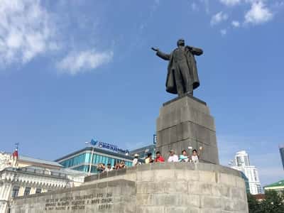 По Красной Линии Екатеринбурга с гидом - историком