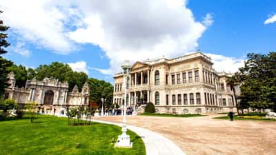 Таинственный Стамбул: дворец Долмабахче, район Кадыкёй, пролив Босфор