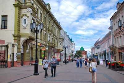 Пешеходная экскурсия по Покровке «Главная улица города»