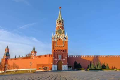 Квест-прогулка «Зачарованные на Красной площади» с изучением английского языка