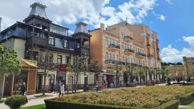 Кисловодский Комплекс: обзорная по Кисловодску, гора Кольцо и Медовые водопады