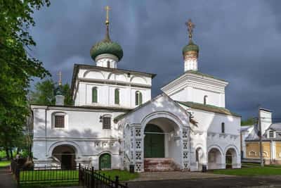 Неспеша по древнему городу - обзорная прогулка по Ярославлю