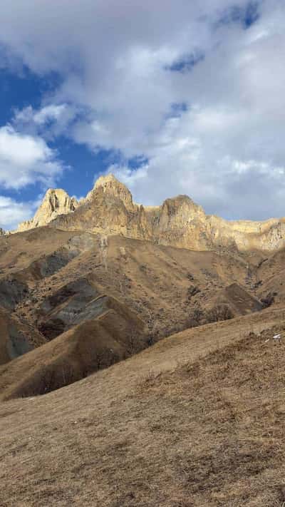 Тур в горы: Чегемские водопады с полетом на парадроме и озером Гижгит