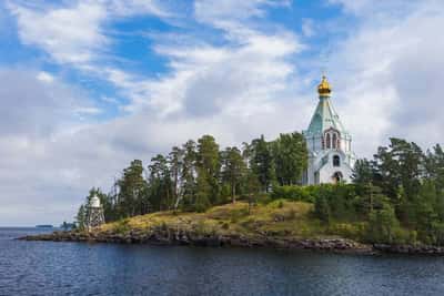 Экскурсия на Валаам из Санкт-Петербурга на 1 день (автобус + теплоход)