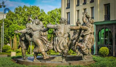 Старый город и разговоры о вине