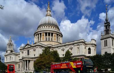 Диана и королевская семья