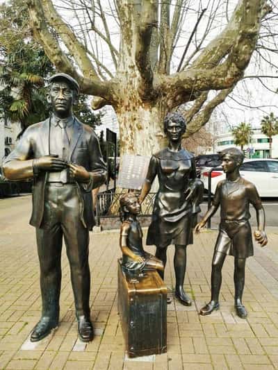 Четыре сезона: городская бродилка по Сочи (в мини-группе)