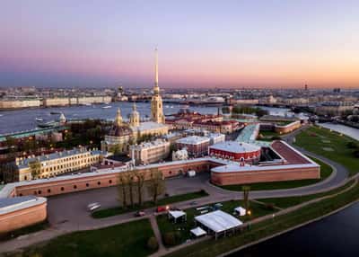 Блюз белых ночей в Санкт-Петербурге. Автобусный тур из Москвы