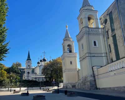Ивановская горка - один из самых атмосферных районов Москвы
