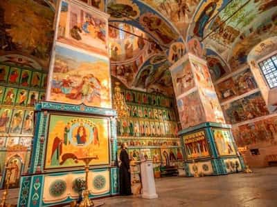 Экскурсия в Александро-Свирский монастырь
