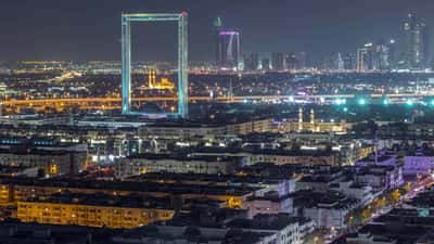 На пересечении времён: рамка Dubai Frame