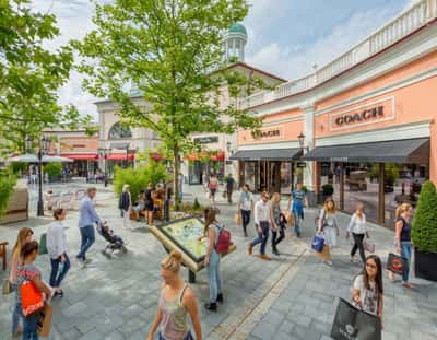 Шоппинг тур в Designer Outlet Neumunster в Гамбурге