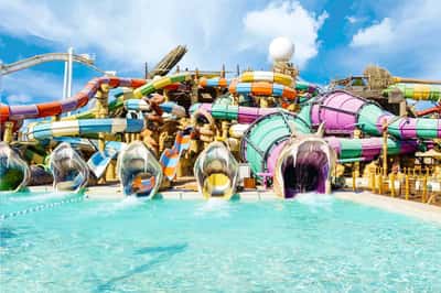 Аквапарк Yas Waterworld с обедом и трансфером из Фуджейры