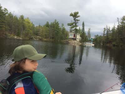 «Дикая рыбалка» и отдых в коттедже в Канадской глубинке