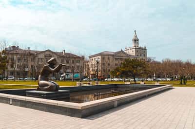 Пешеходная экскурсия по центру Новороссийска