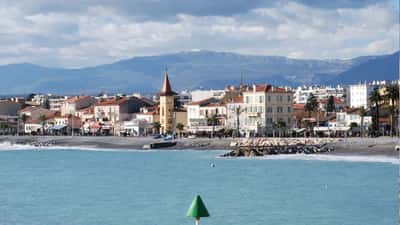 Биот и высоты Кань-сюр-Мер