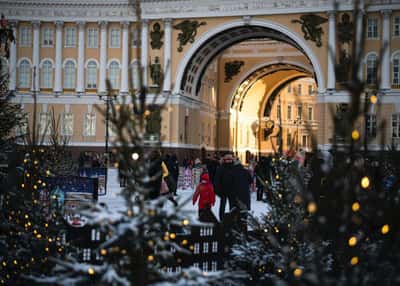 Волшебные мгновения Рождества в Санкт-Петербурге