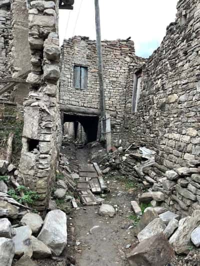 Древнее село Корода и Карадахская теснина