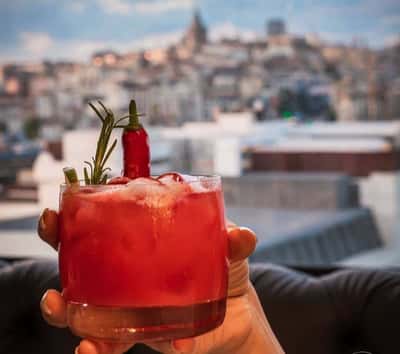 Новый год в ресторане пятизвездочного отеля