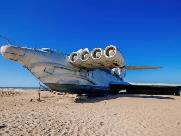 Хучнинский водопад, экраноплан «Лунь» и Дербент - поездка из Каспийска