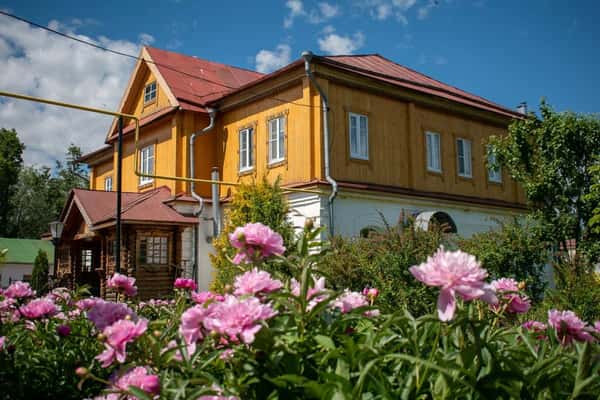 Экскурсия по Йошкар-Оле и поездка в Мироносицкий монастырь