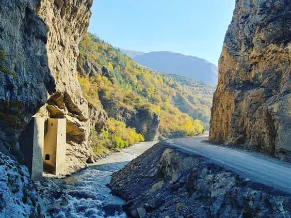 Аргунское ущелье и некрополь Цой-Педе