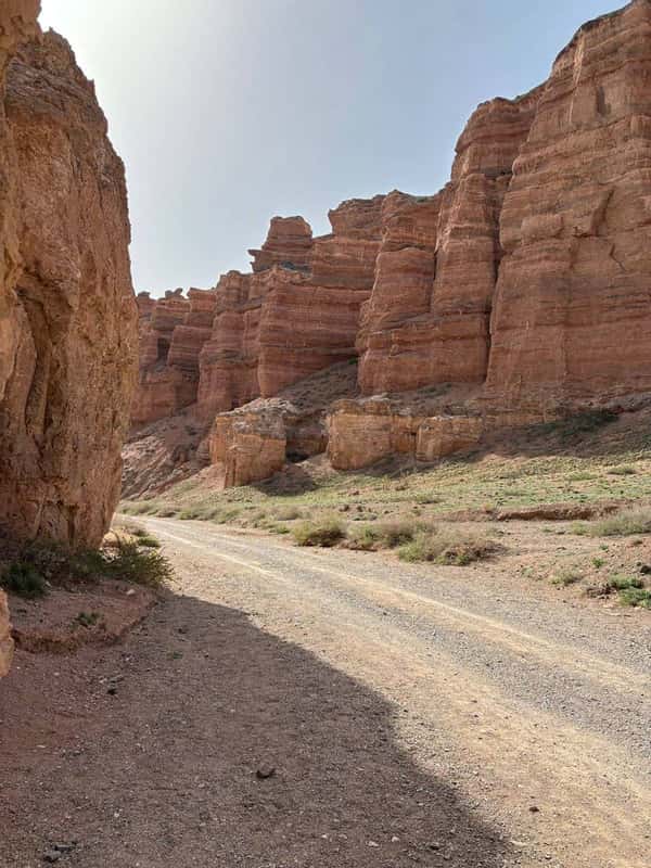 «Маленький брат Гранд-Каньона»: однодневный трип к Чарынскому каньону