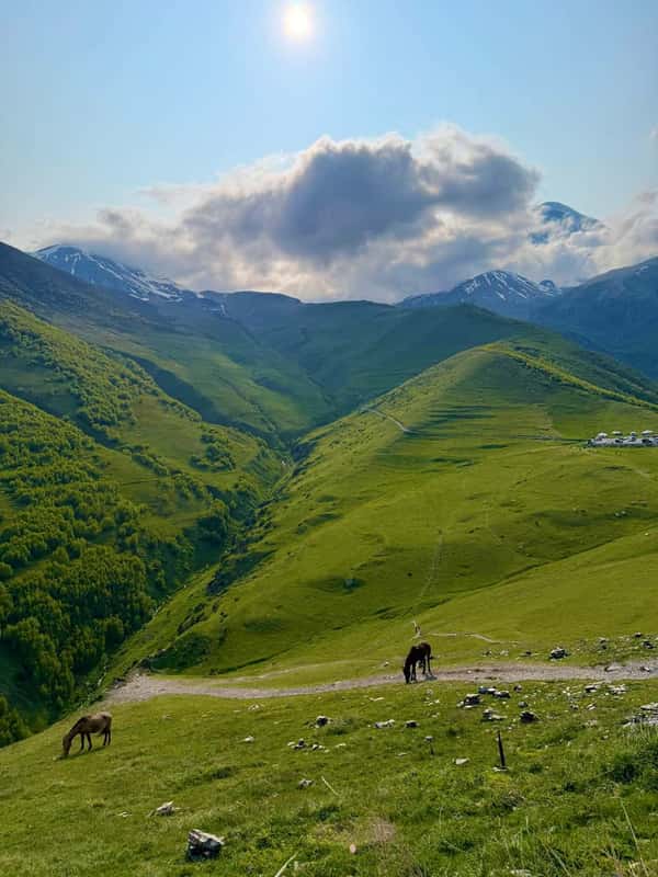 Казбеги. Там, где начинается небо