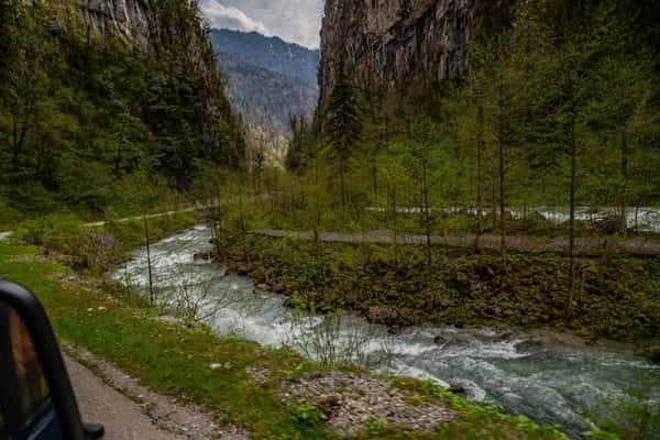 Из Сухума на озеро Рица