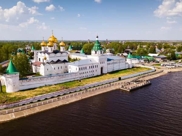 Ярославль и Кострома одним днём