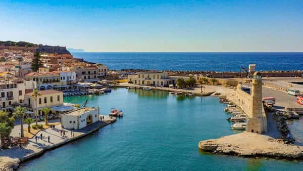 Тайны западного Крита: от загадочных пещер до венецианских улочек