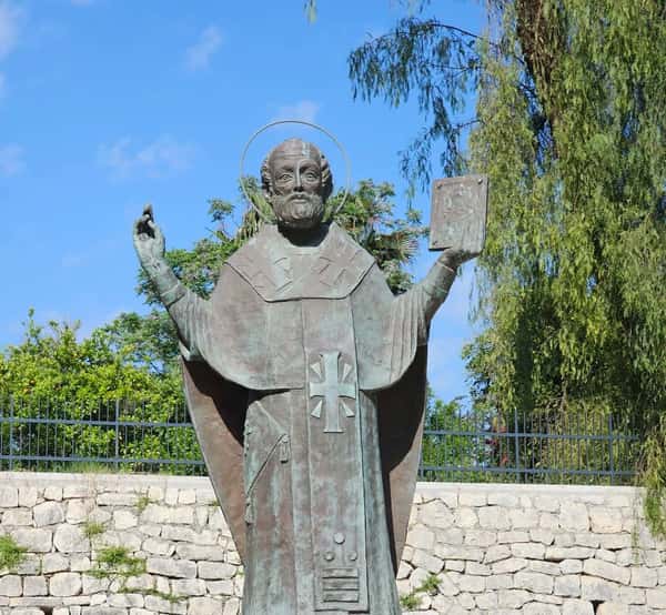 Знакомство с Демре: храм Николая Чудотворца