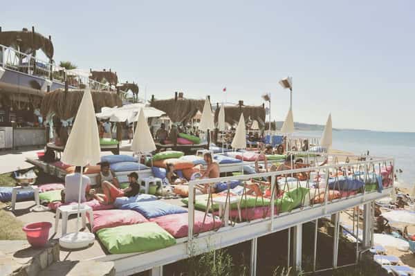 Отдых на пляже Кильос VIP SOLAR BEACH