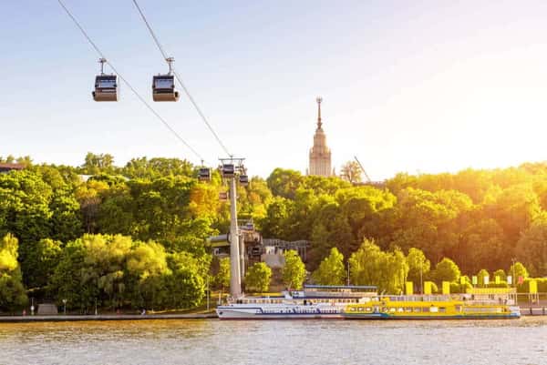 Гранд-экспресс по Москве-реке от Устьинского моста