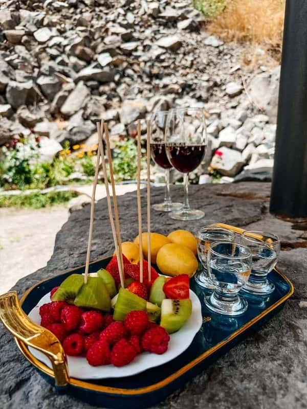 Душа Южной Армении: двухдневное путешествие Татев и Хндзореск