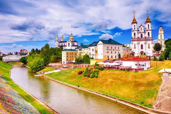 Автобусный тур в Беларусь из Петербурга: Минск, Хатынь, Витебск и Бобруйск