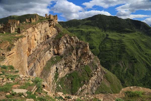4 дня в Дагестане: аулы-призраки, водопады и секретные места
