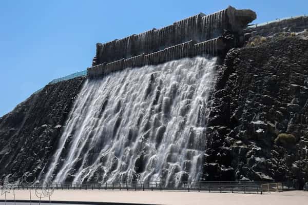 Сафари по горам Фуджейры с видами на водопады и пещерами