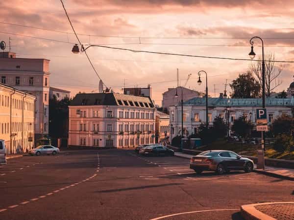 По следам московских злодеев, авантюристов и нечистой силы