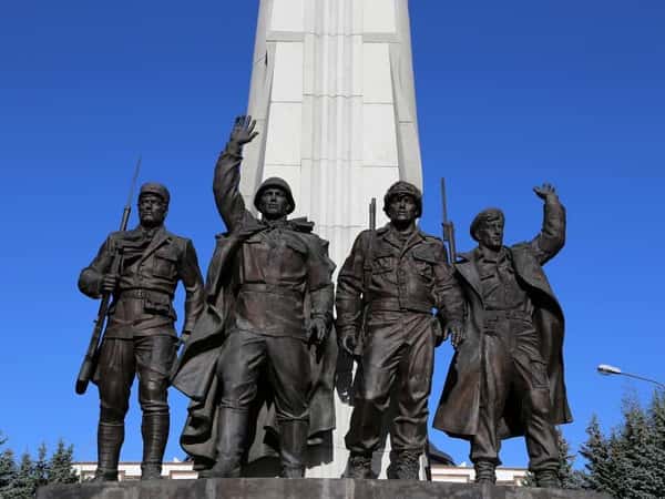 Парк Победы: квест-экскурсия для школьников